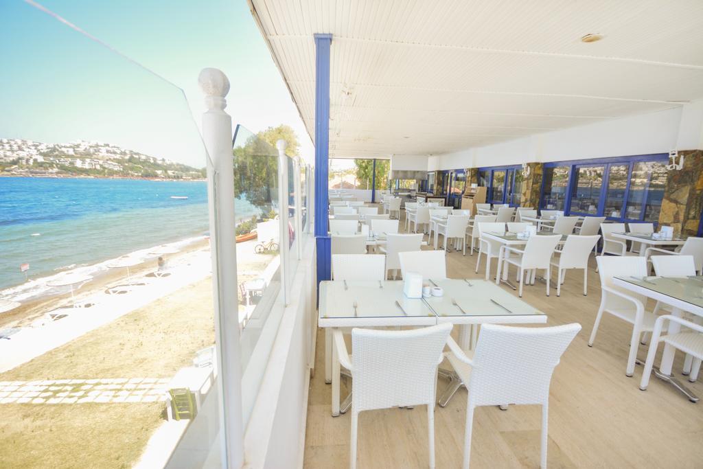 Club Blue White All Inclusive Тургутрейс Экстерьер фото